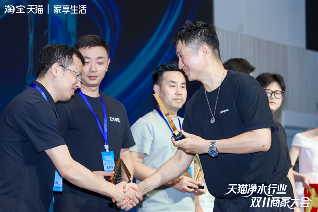 1758273735345280.png 图片3.png